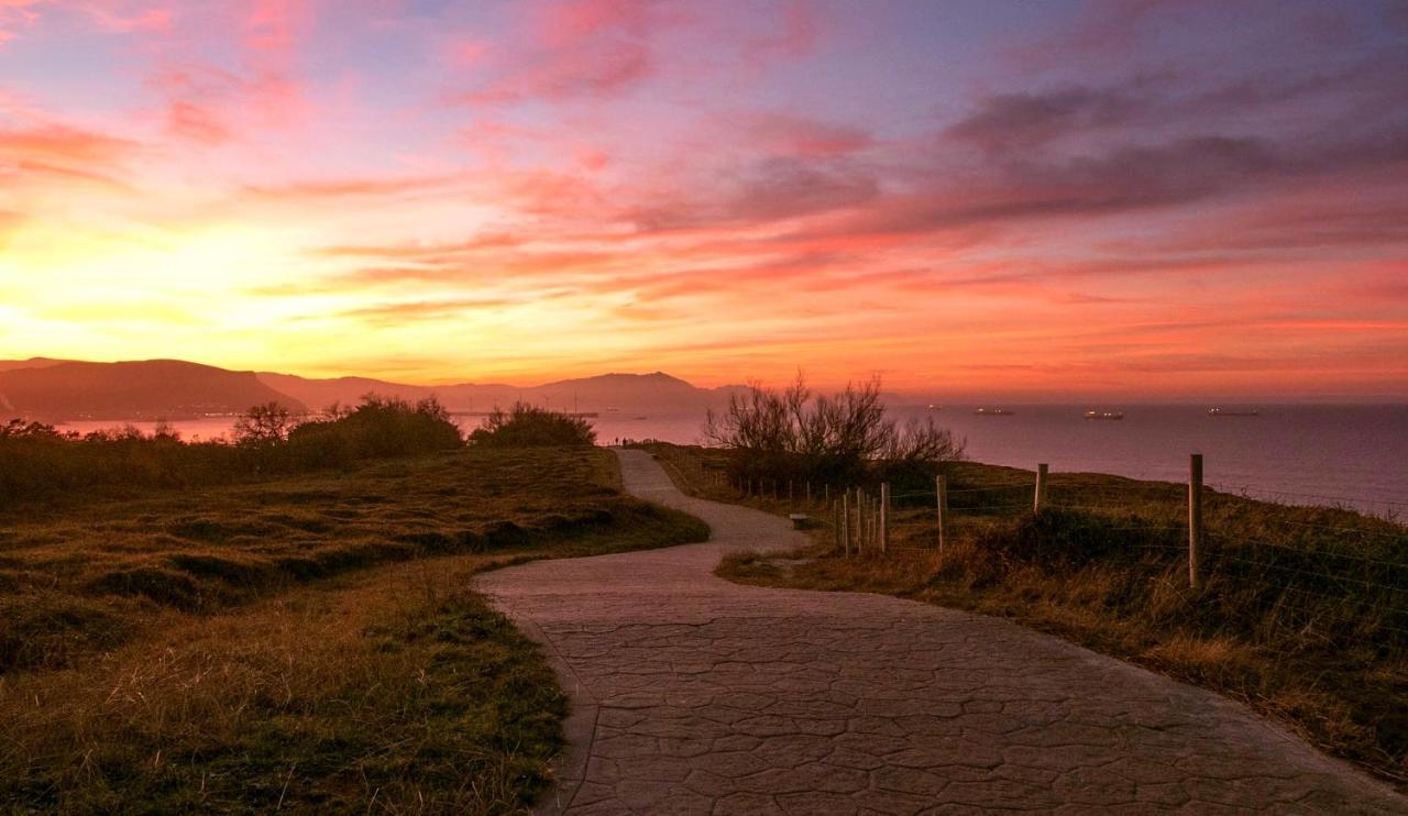 Casa Carlini Bed & Breakfast Getxo ภายนอก รูปภาพ