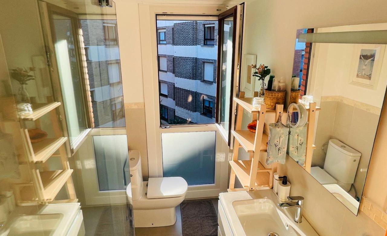 Casa Carlini Bed & Breakfast Getxo ภายนอก รูปภาพ