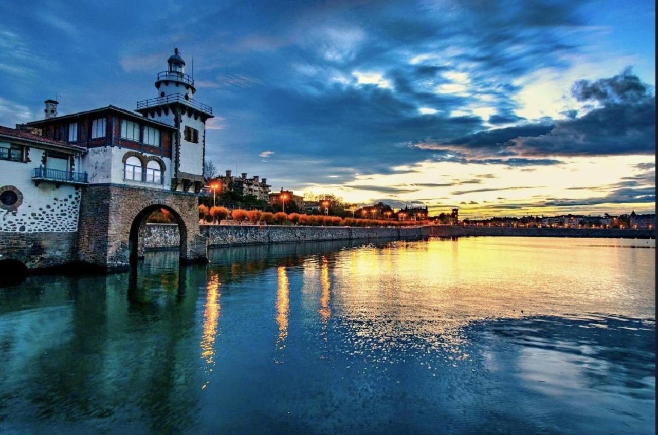 Casa Carlini Bed & Breakfast Getxo ภายนอก รูปภาพ
